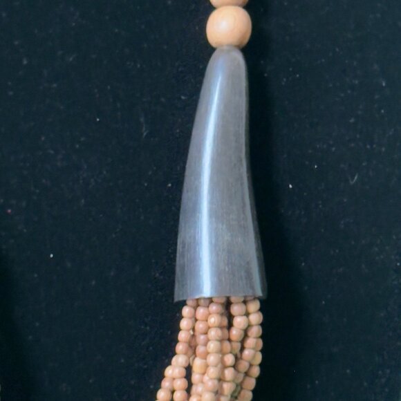 Multistrand Wooden Beaded Necklace With Black Horn-Like Accents & Hook Closure - Picture 6 of 9